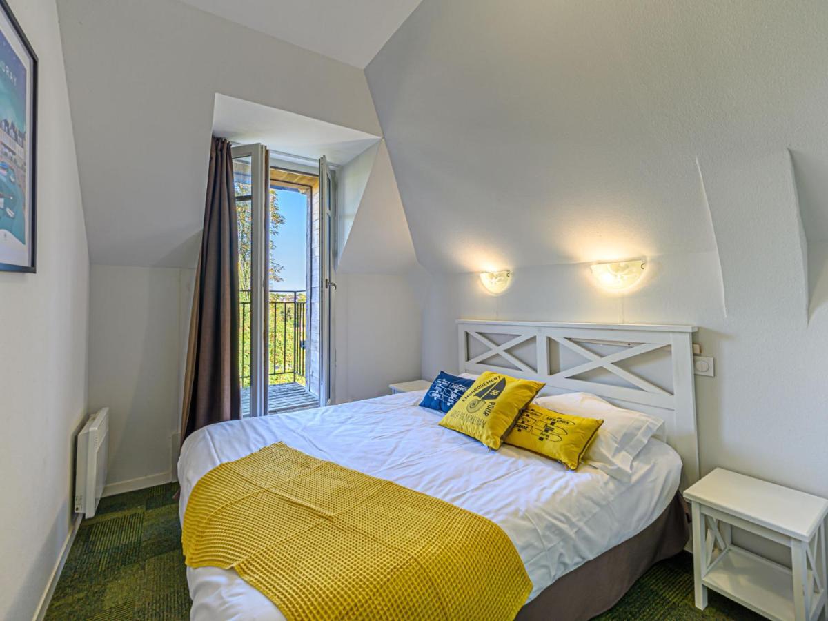 Apartment Chateau De Kergonano-2 By Interhome Baden Dış mekan fotoğraf